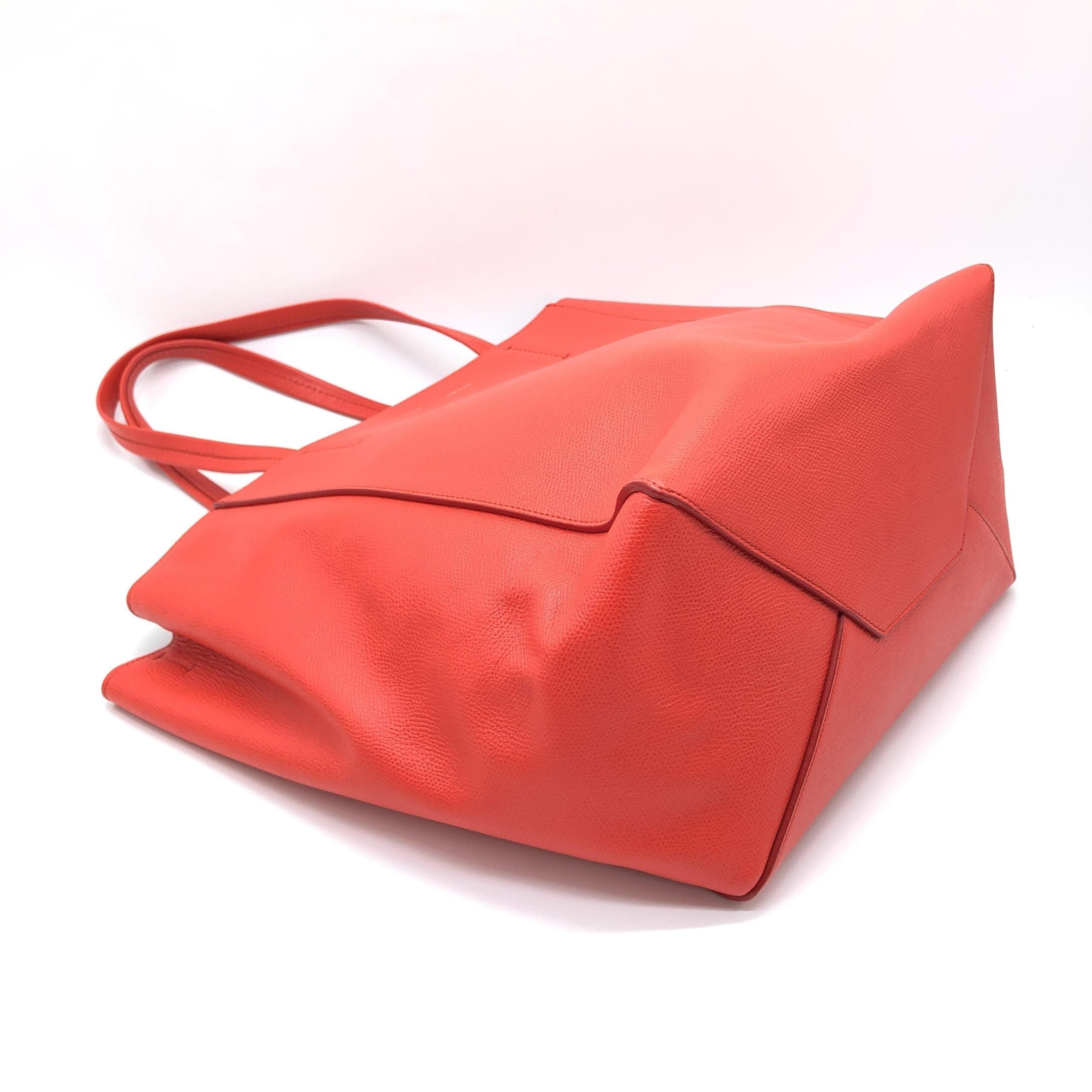 Τσάντα Tote Celine Cabas Phantom από Κόκκινο Φυσικό Δέρμα με Βότσαλο