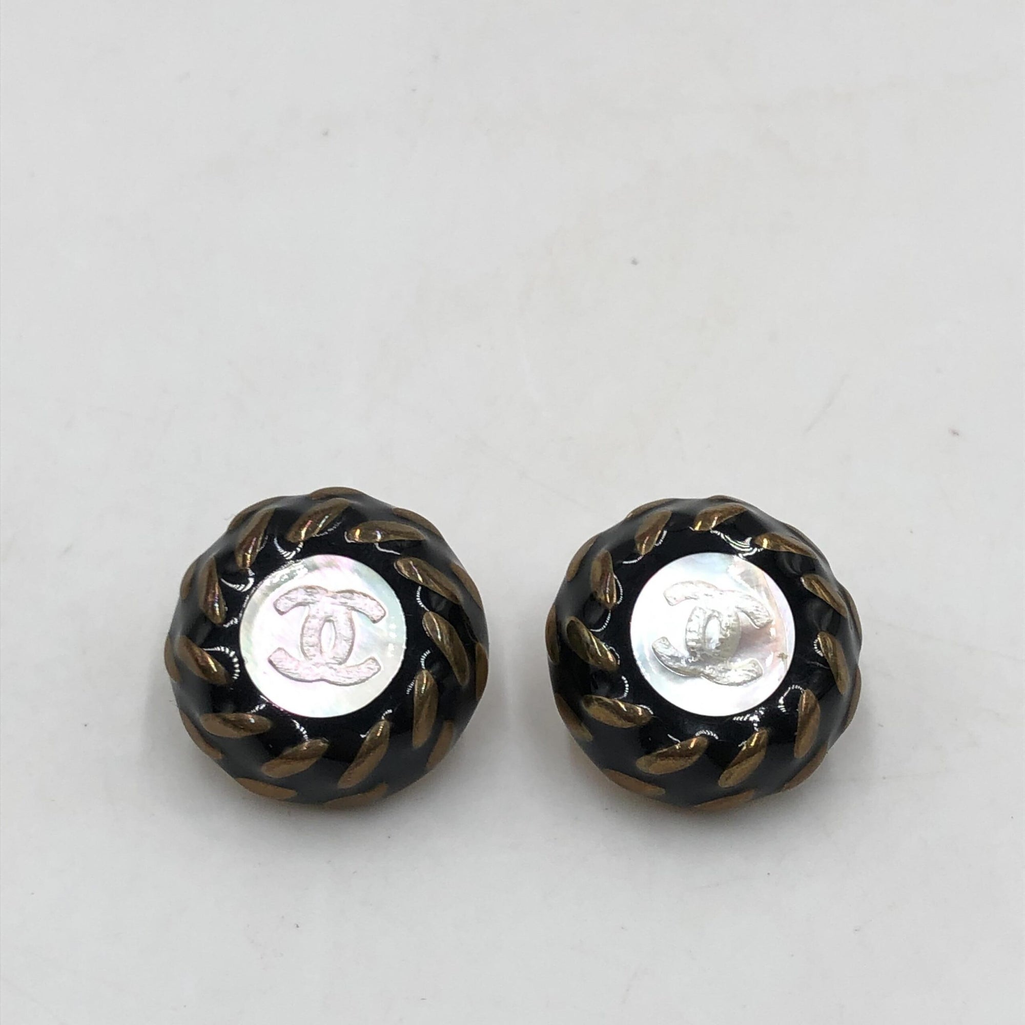 Σκουλαρίκια Chanel CC με κλιπ