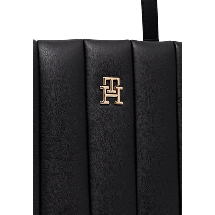 Τσάντα Tommy Hilfiger από μαύρο πολυαιθυλένιο