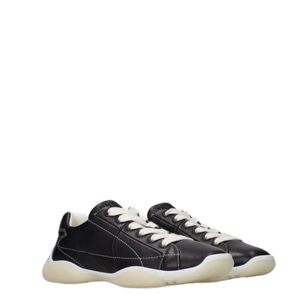 Μαύρα δερμάτινα sneakers Prada