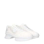 Prada Λευκά Sneakers με Χαμηλή Κορυφή από Ύφασμα