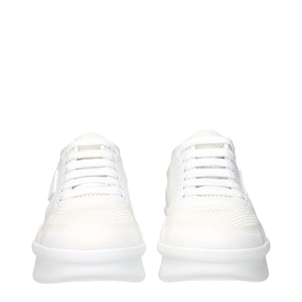 Prada Λευκά Sneakers με Χαμηλή Κορυφή από Ύφασμα