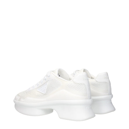 Prada Λευκά Sneakers με Χαμηλή Κορυφή από Ύφασμα