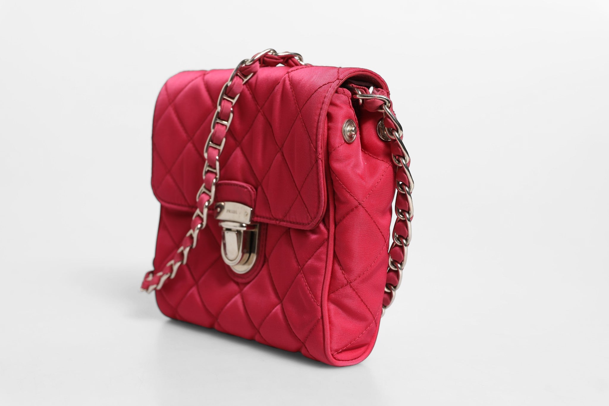 Τσάντα Χιαστί Prada Flap από Ροζ Καπιτονέ Νάιλον Tessuto Impuntu
