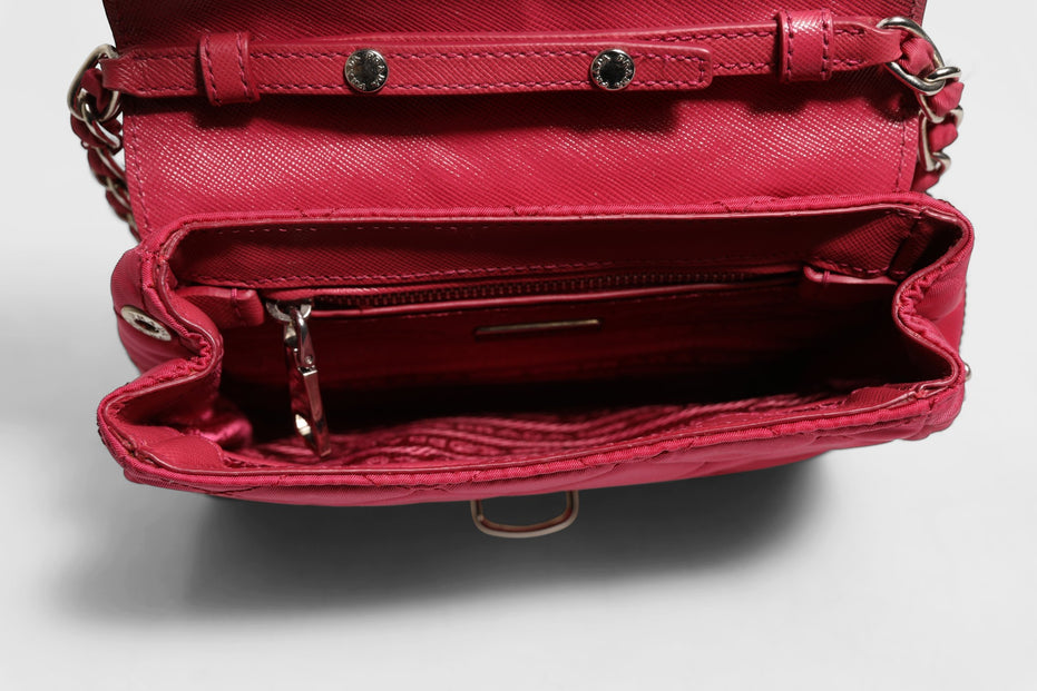 Τσάντα Χιαστί Prada Flap από Ροζ Καπιτονέ Νάιλον Tessuto Impuntu