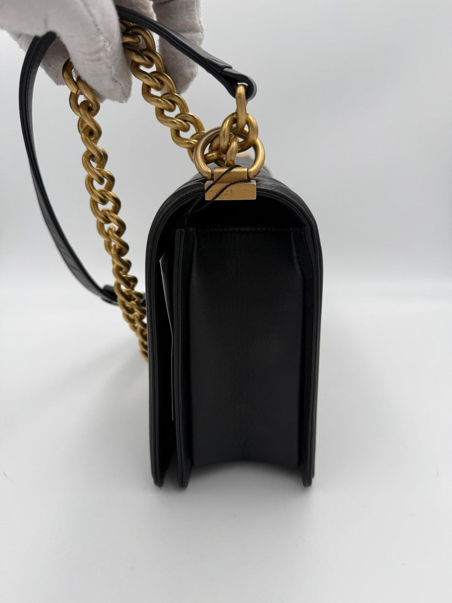 Chanel CHANEL BOY Μεγάλη Τσάντα Χειρός