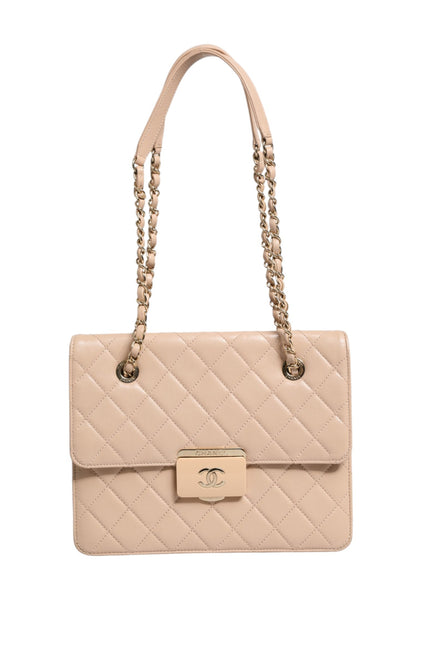 Chanel Quilted Leather Beauty Lock Τσάντα με Καπάκι
