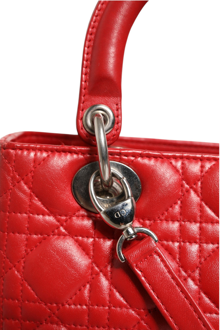 Christian Dior Κόκκινη Τσάντα Lady Dior από Δέρμα Αρνιού με Καπιτονέ Σχέδιο Cannage