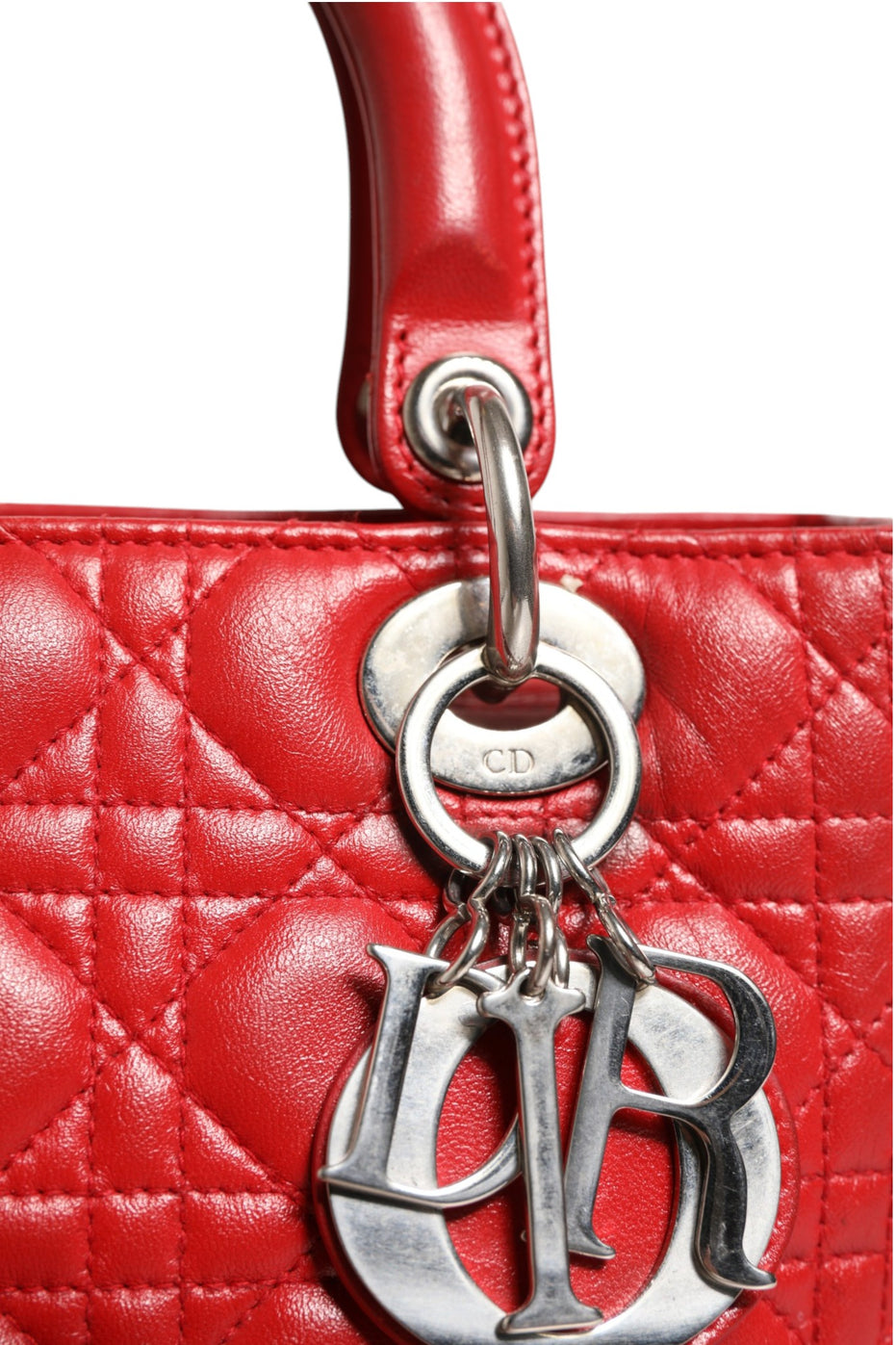 Christian Dior Κόκκινη Τσάντα Lady Dior από Δέρμα Αρνιού με Καπιτονέ Σχέδιο Cannage