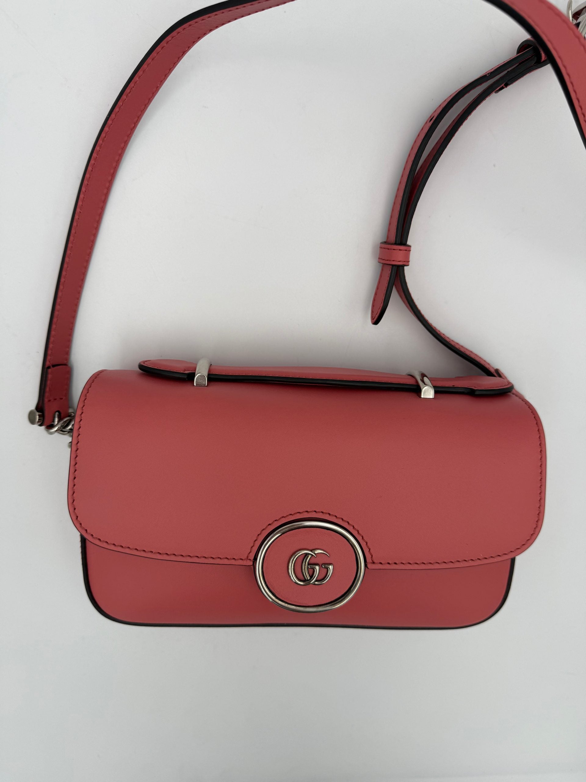 Gucci GUCCI GG Marmont in Leather Shoulder Bag