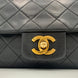 Chanel CHANEL Timeless Classic Τσάντα με Αποσπώμενο Πουγκί