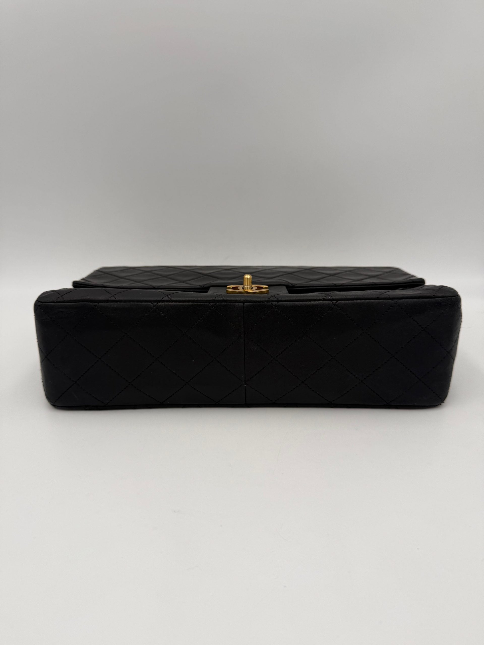 Chanel CHANEL Timeless Classic Τσάντα με Αποσπώμενο Πουγκί
