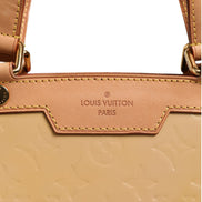 Louis Vuitton Monogram Vernis Brea MM Beige Poudre