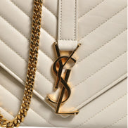 Τσάντα ώμου Saint Laurent Envelope Triquilt Medium YSL
