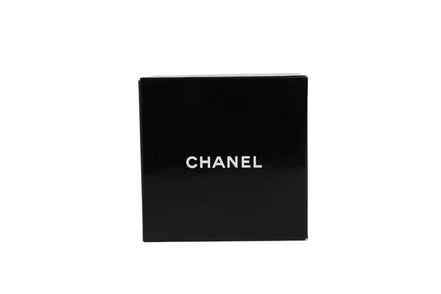 Λευκό φουρκέτα Chanel με λουλούδι