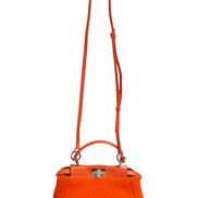 Μίνι τσάντα χειρός Peekaboo με πορτοκαλί δέρμα και shearling Fendi  