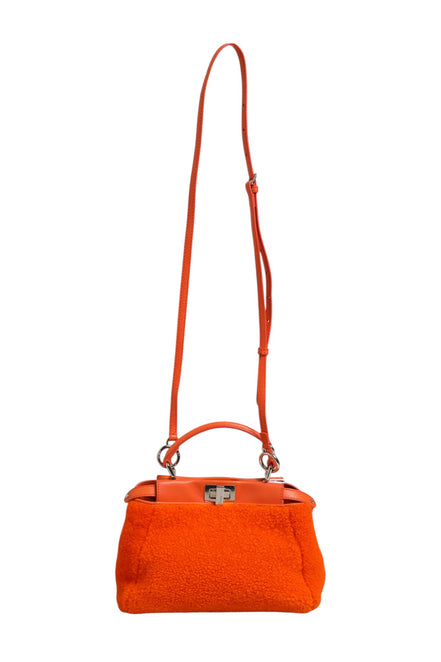 Μίνι τσάντα χειρός Peekaboo με πορτοκαλί δέρμα και shearling Fendi  