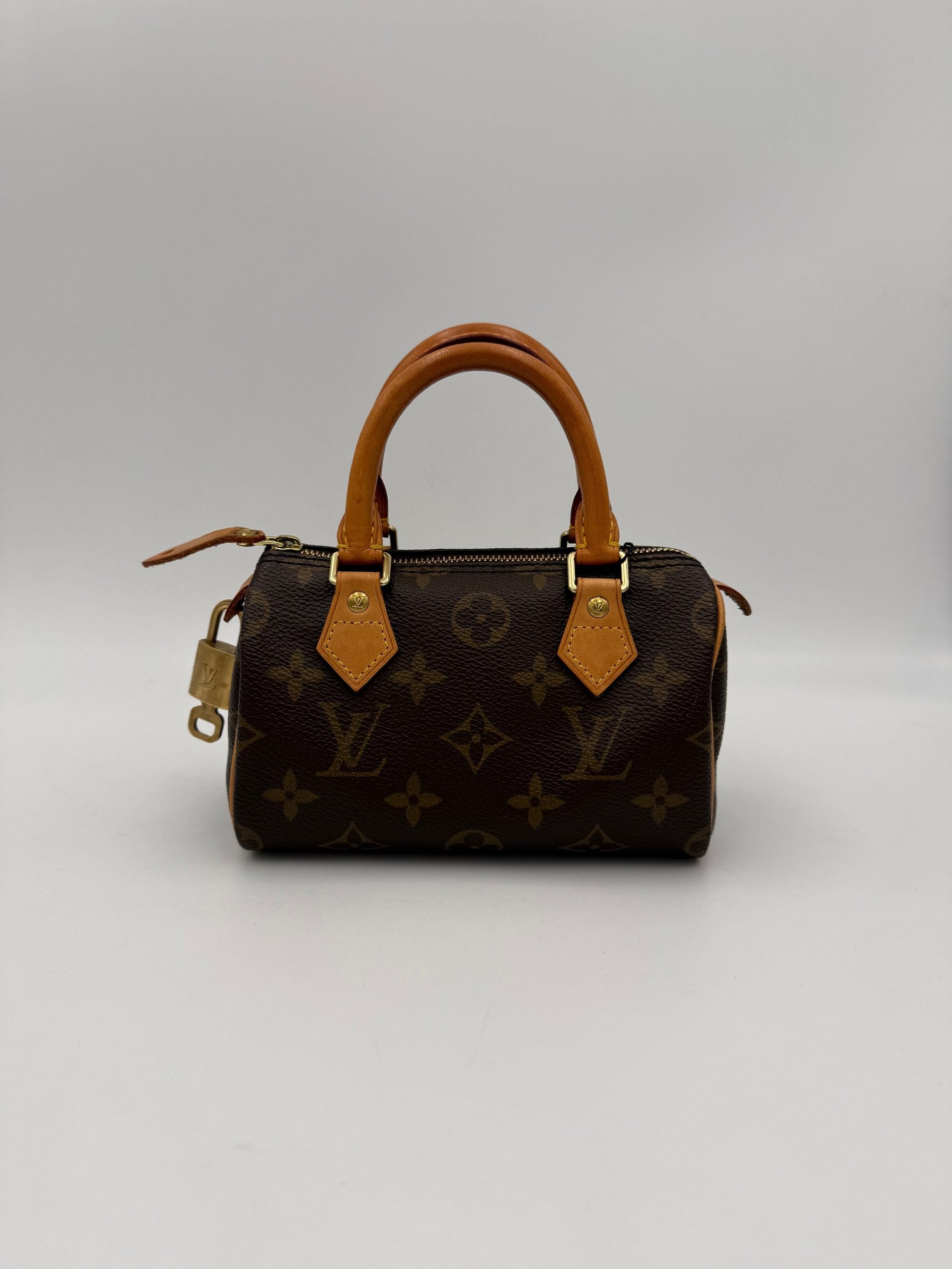 Τσάντα χειρός Nano Speedy με μοτίβο Monogram Louis Vuitton  
