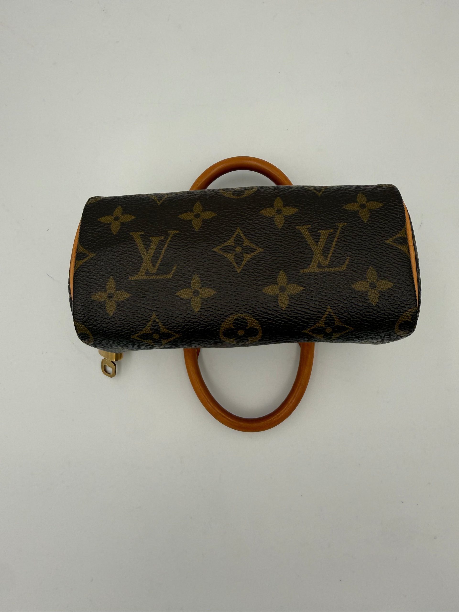 Τσάντα χειρός Nano Speedy με μοτίβο Monogram Louis Vuitton  