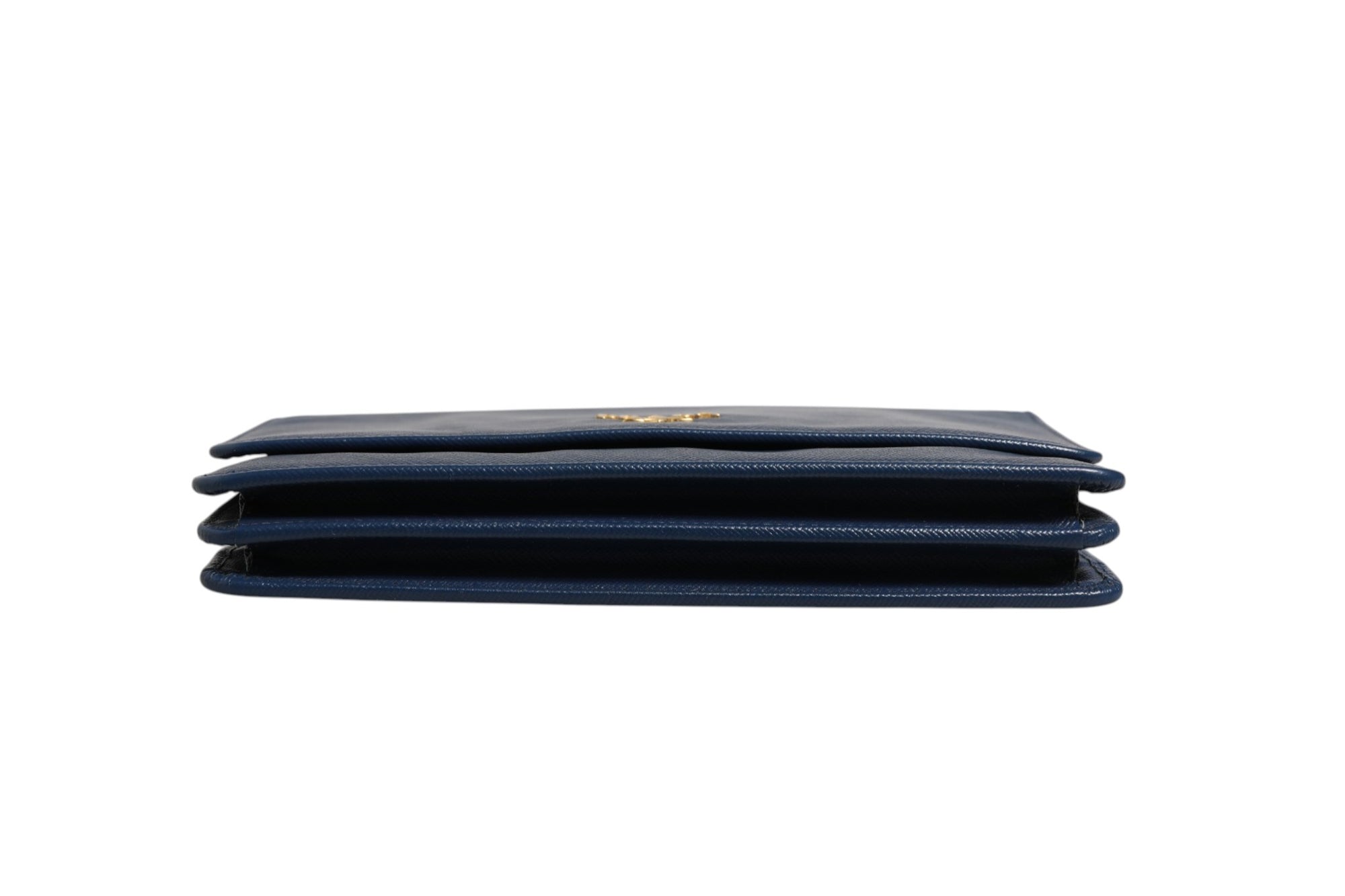 Πορτοφόλι clutch με αλυσίδα από μπλε δέρμα Saffiano Prada  
