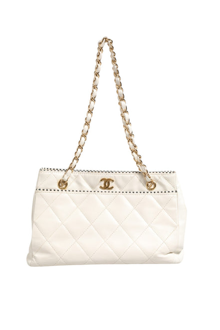 Chanel Shiny Calfskin Quilted Mini 22 White 1792563