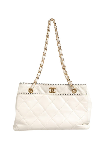 Chanel Shiny Calfskin Quilted Mini 22 White 1792563