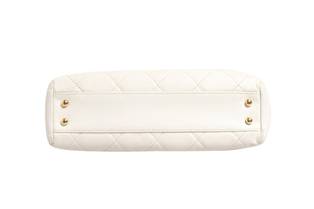 Chanel Shiny Calfskin Quilted Mini 22 White 1792563