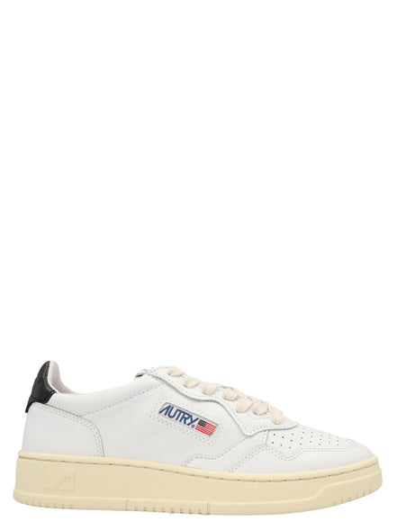 Δίχρωμα sneakers χαμηλού τύπου Autry από δέρμα αγελάδας