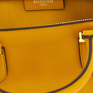 Δίχρωμη τσάντα Balenciaga από δέρμα μοσχαριού