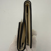 Gucci GUCCI GG Marmont Compact Wallet