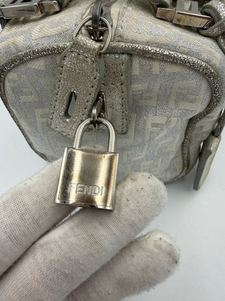 Μίνι τσάντα Fendi Bauletto FF Zucchino Satchel