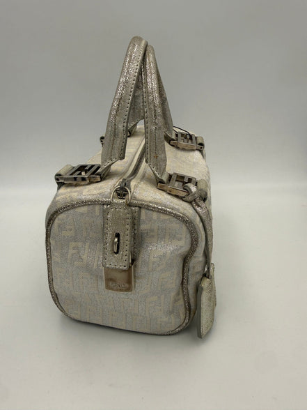 Μίνι τσάντα Fendi Bauletto FF Zucchino Satchel