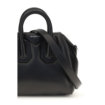 Τσάντα χειρός Givenchy από μαύρο δέρμα αρνιού Ovis Aries Aries