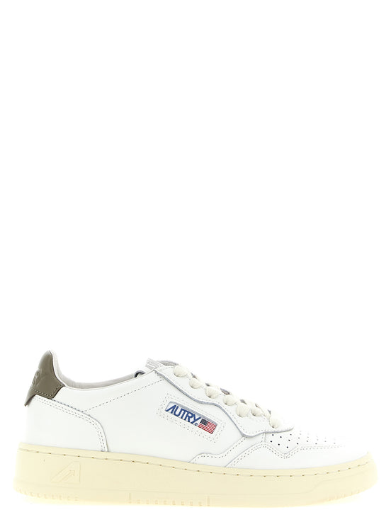Δίχρωμα sneakers χαμηλού τύπου Autry από δέρμα αγελάδας